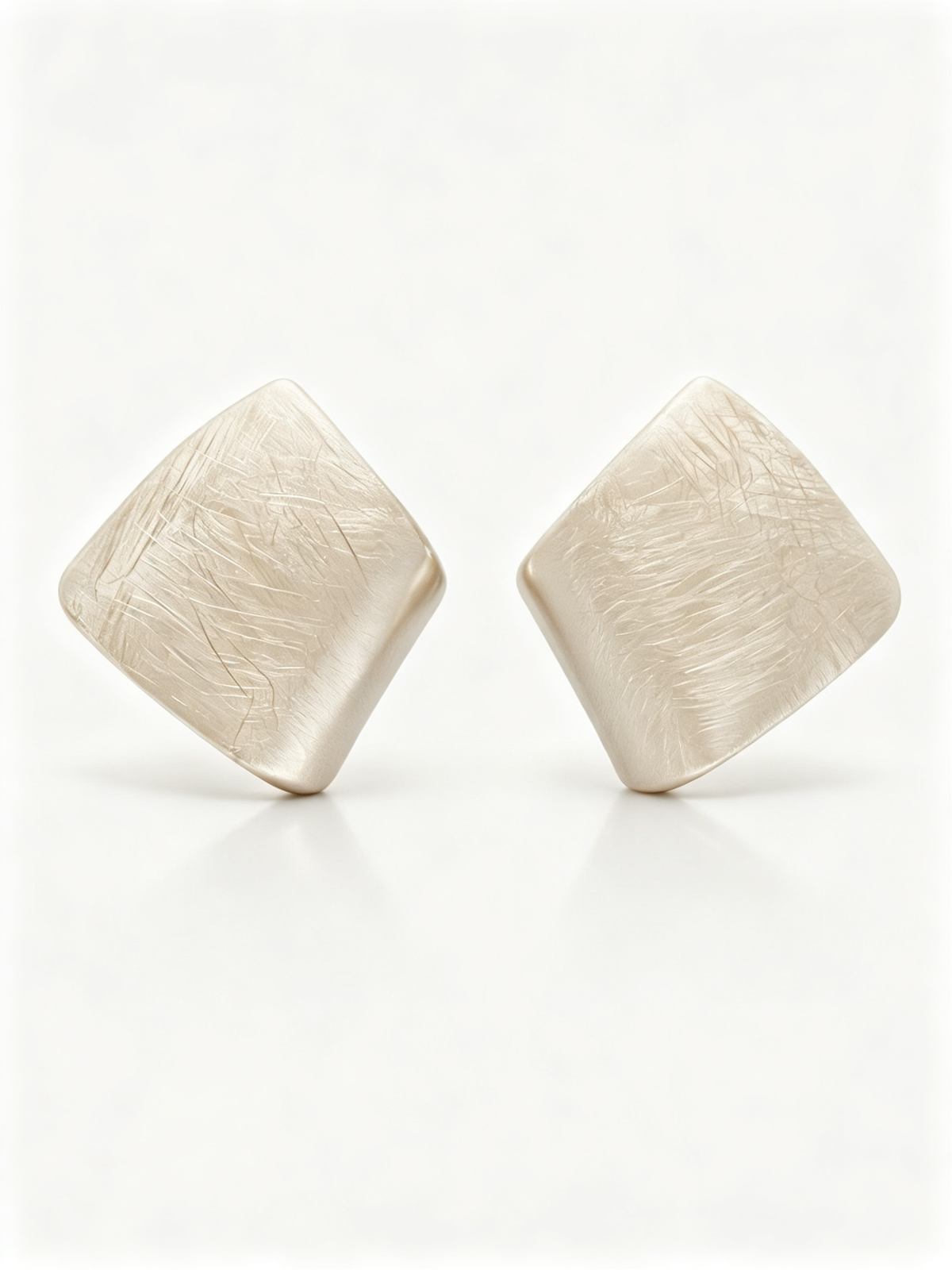 Frost‑Textured Cube