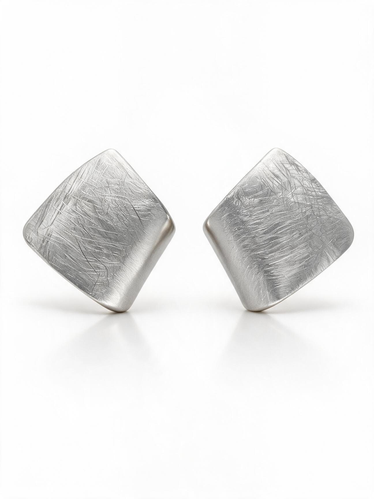 Frost‑Textured Cube